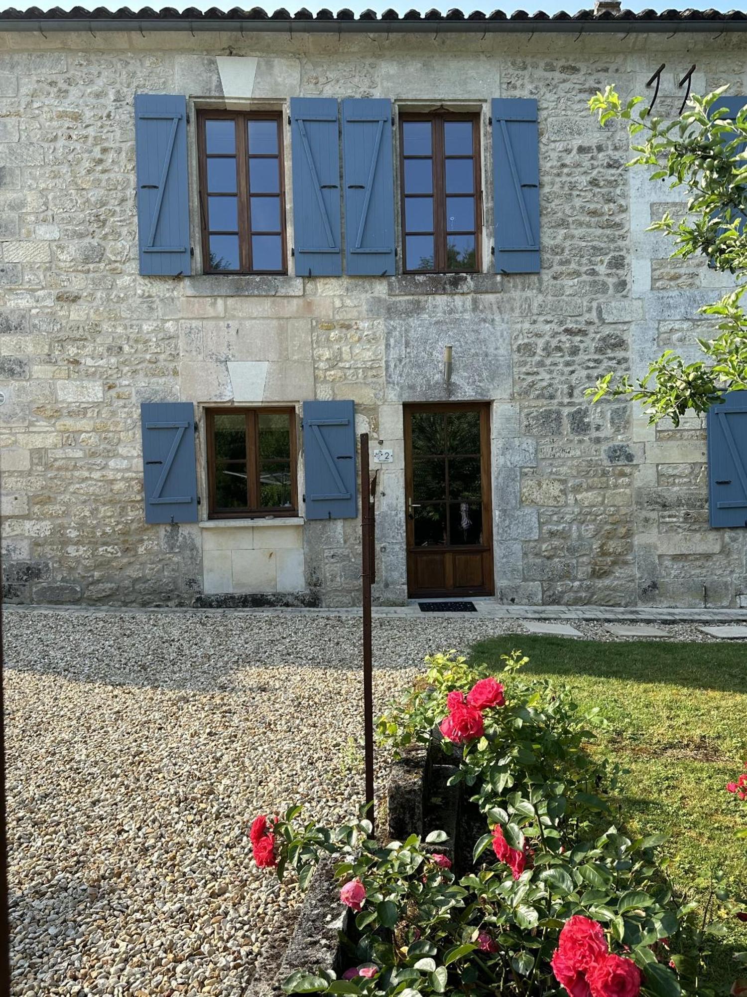 فيلا Petit Moulin De Veillard Bourg-Charente المظهر الخارجي الصورة